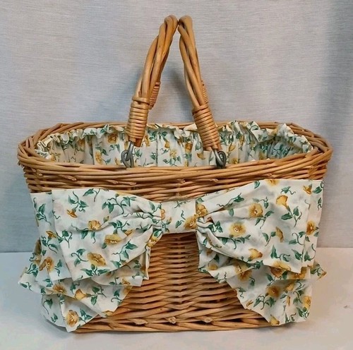 Wicker basket handles - w/, &