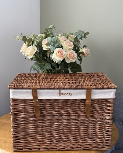 Large harrods basket - basket, wicker