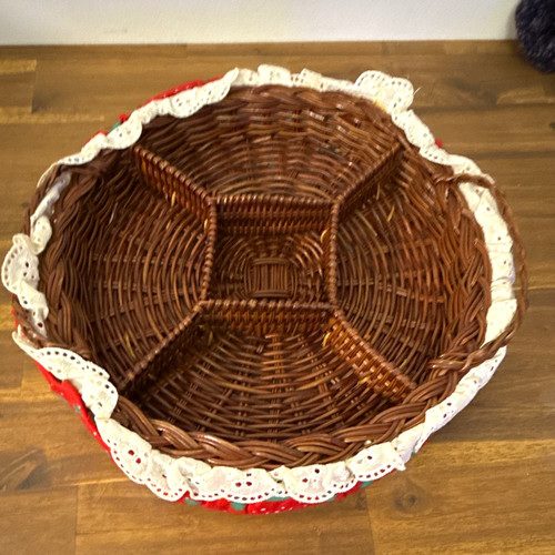 Vtg round woven wicker - vtg,