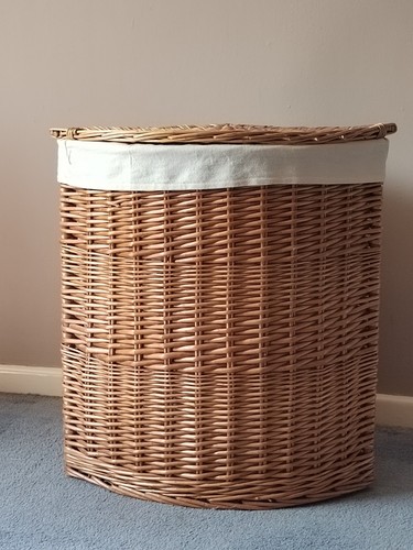 Large corner wicker - corner,